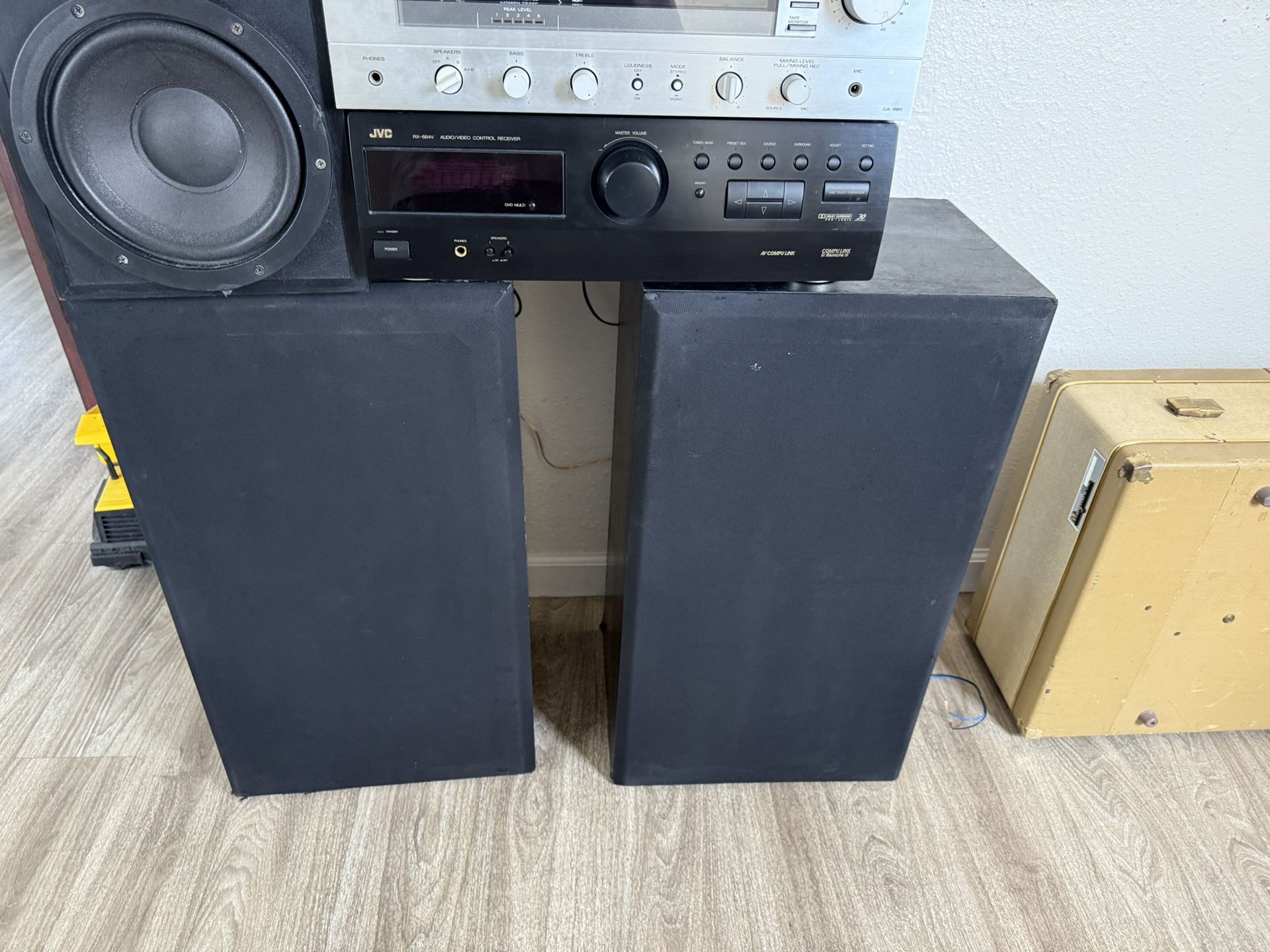 Fisher Tunner And Amplifier
