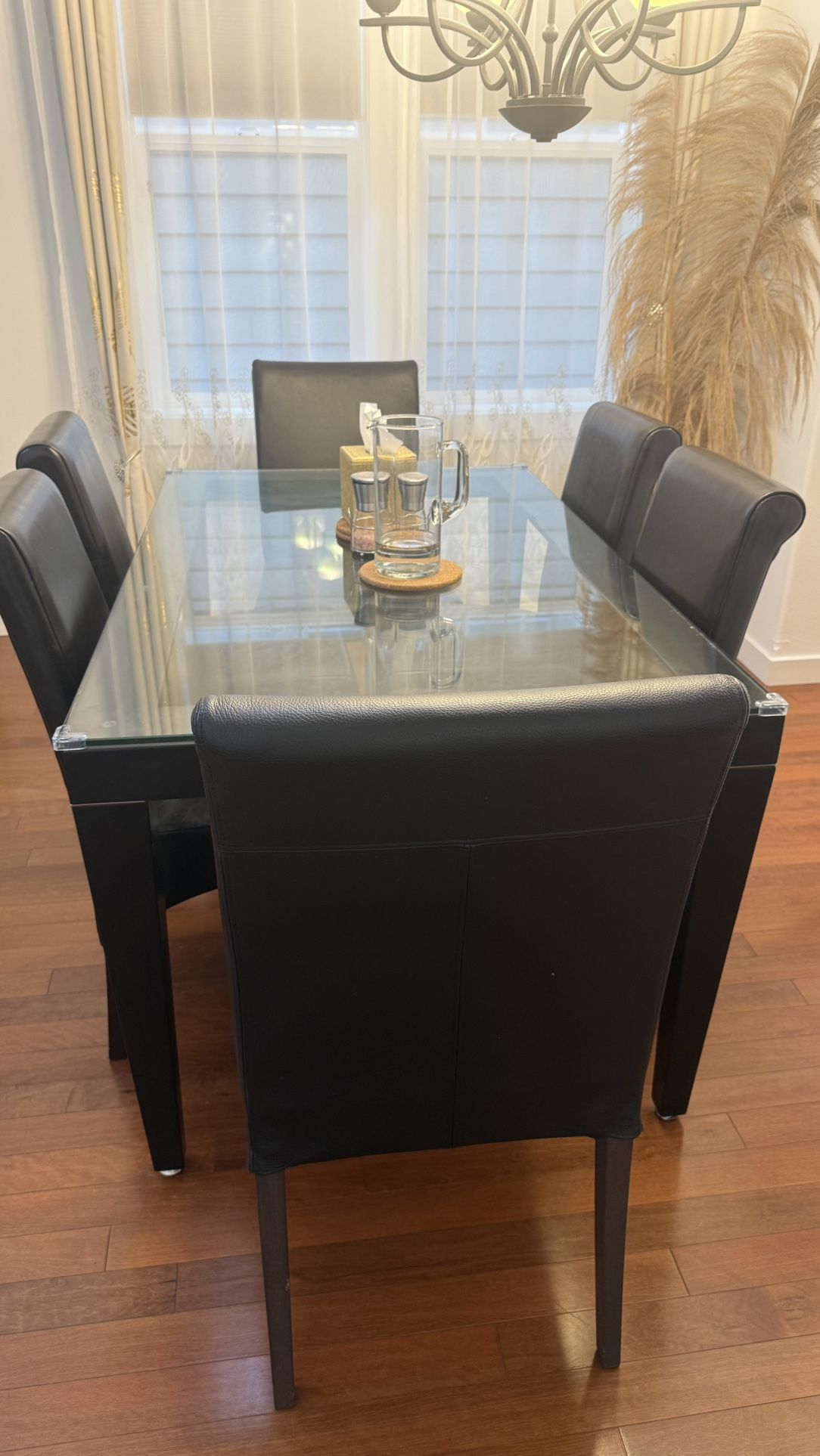 Dining Table - Seats 6