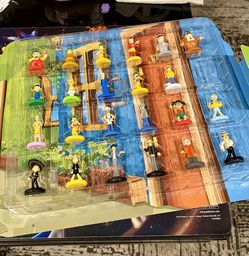 Vuala Coleccionador Chespirito with 23 figures 