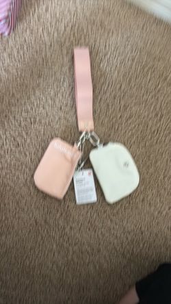 Lululemon dual pouch wristlet