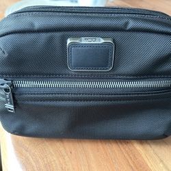 New Tumi Alpha Bravo Response Travel Kit Toiletry Bag