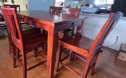 Cherry Mahogany Dining Room Table