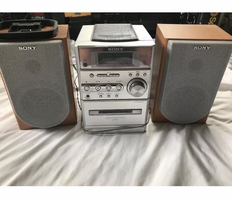 Sony Hi-Fi Stereo System Like New