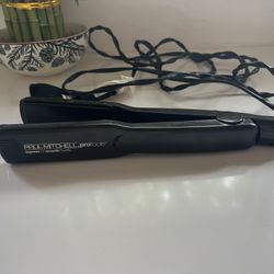 Paul Mitchell Flat Iron Pro Tools 1.25 Ion Smooth 