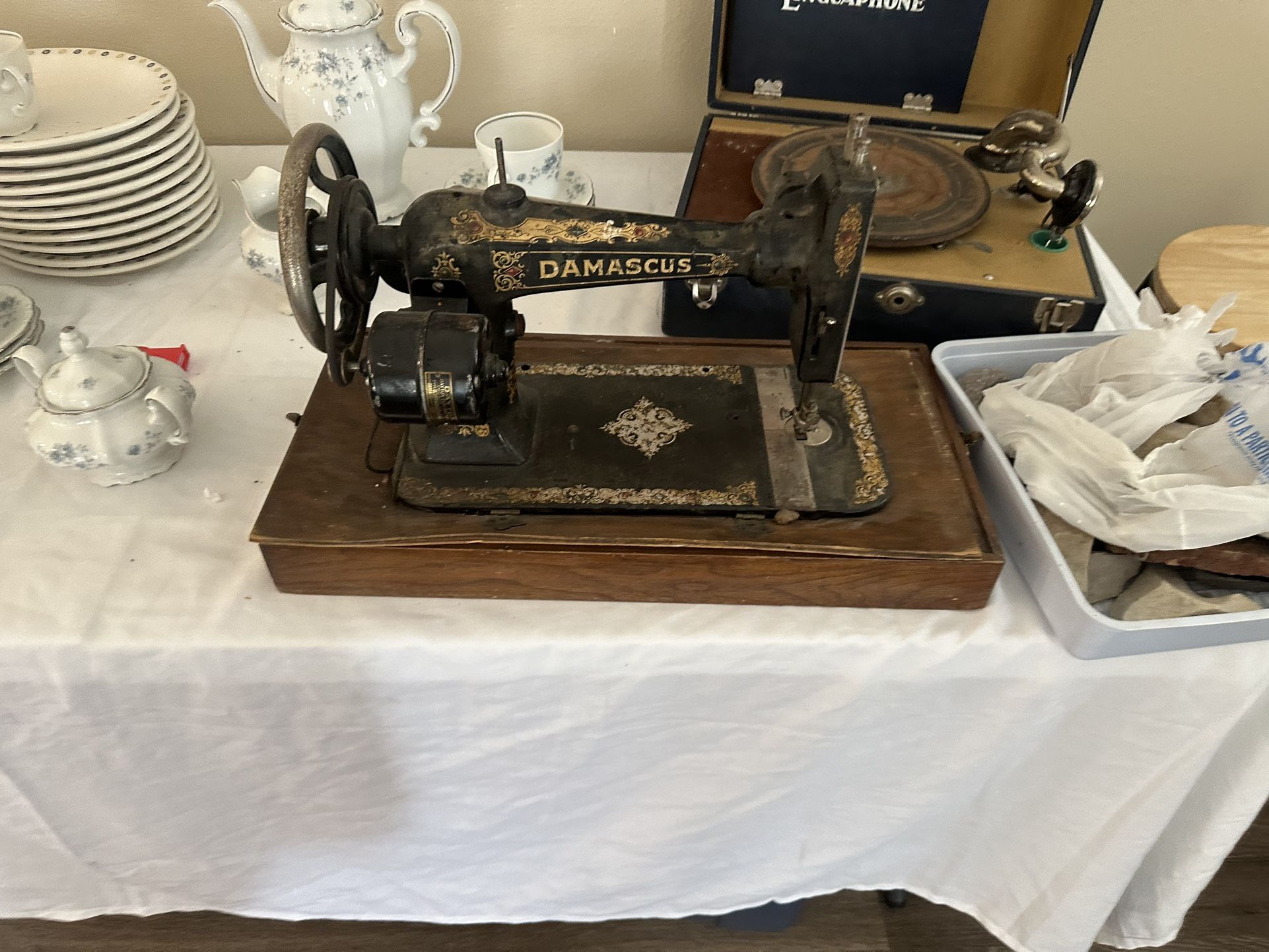 Damascus Sewing Machine 