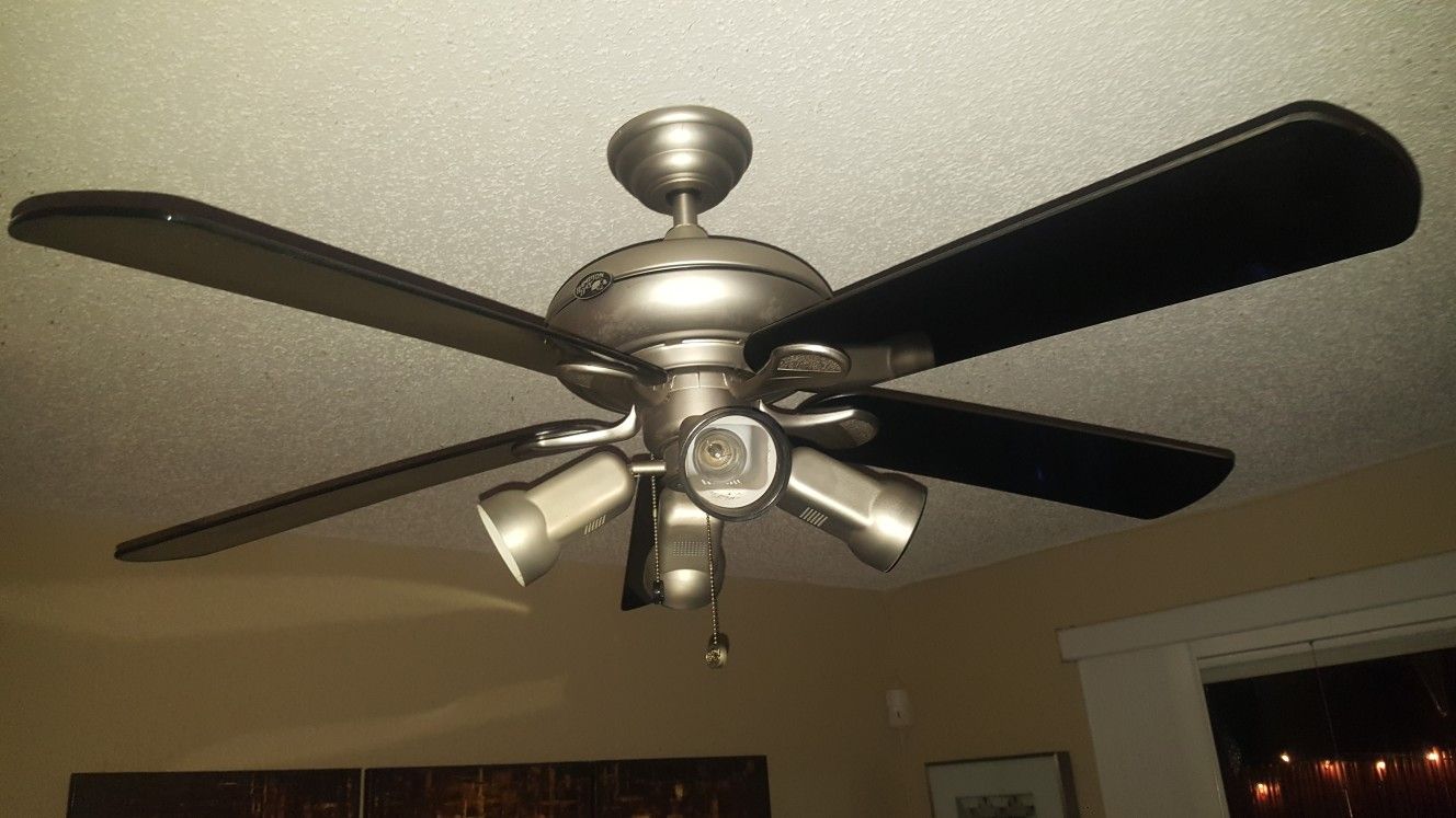 Hunter 54" Inch Ceiling Fan w/ Light fixture