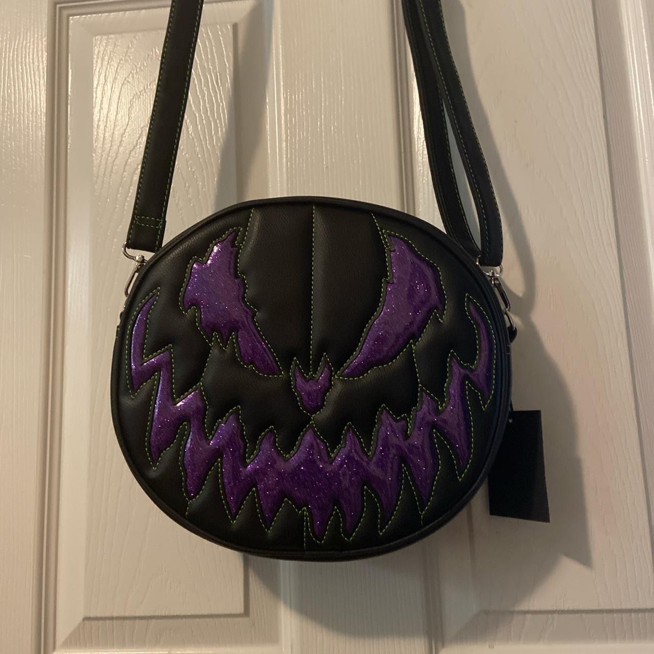 Woman's Bag for Sale in Los Angeles, CA - OfferUp