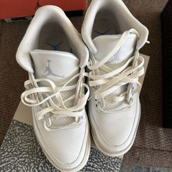 Air Jordan Retro 3s 