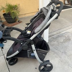 stroller 