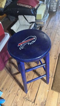 Straw painted with Buffalo Bills emblem