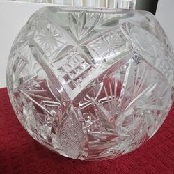 $45.00 - Vintage Rose Crystal Bowl, 24% Lead Crystal! Gorgeous & Elegant!  Great Gift Idea!