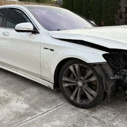 2014 Mercedes s550 parting out. W222 4matic