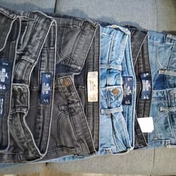 Hollister Jeans Sizes 24 -27 W & 27-29L