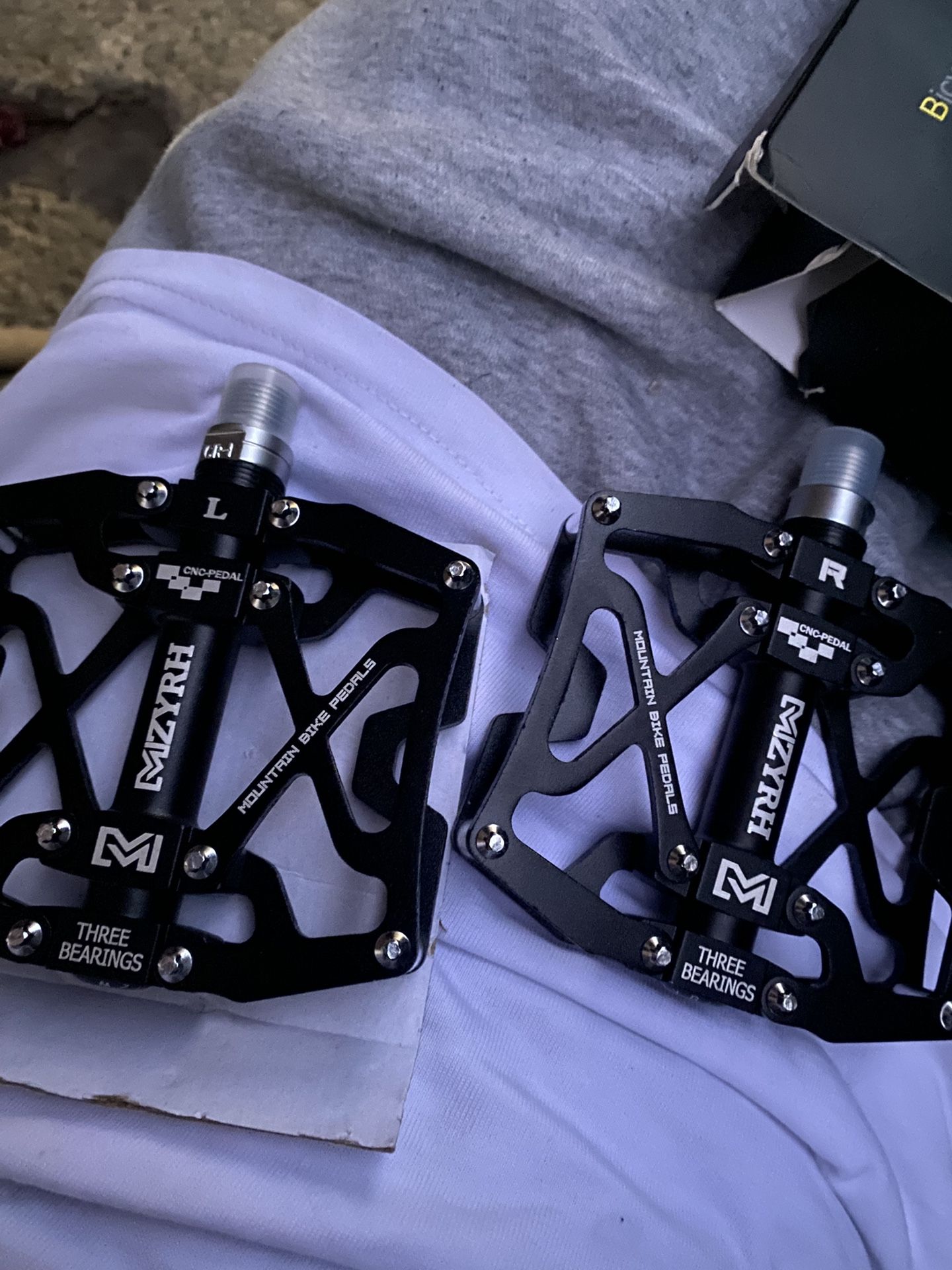 Mzyrh Mountain Bike Pedals (NEW)