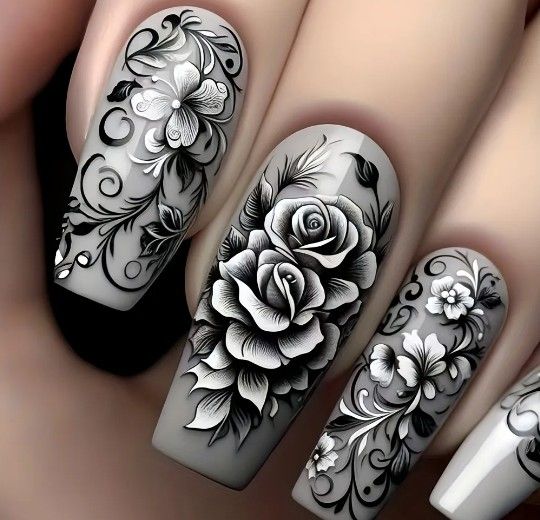 24-pcs. Medium Black & White Floral Rose Design Press-On Nails
