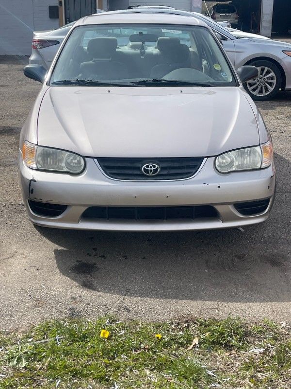 2001 Toyota Corolla