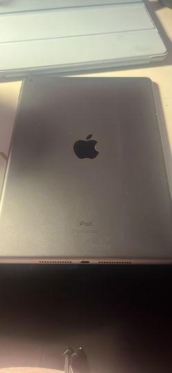 iPad  7 gen
