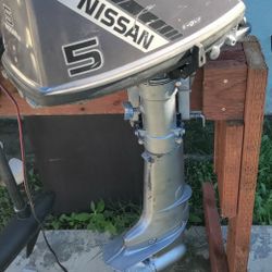 Nissan 5 Hp Outboard Boat Motor