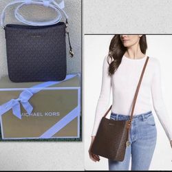Michael Kors Crossbody Bags, New in Gift Box/Bolsas MK nuevas en caja