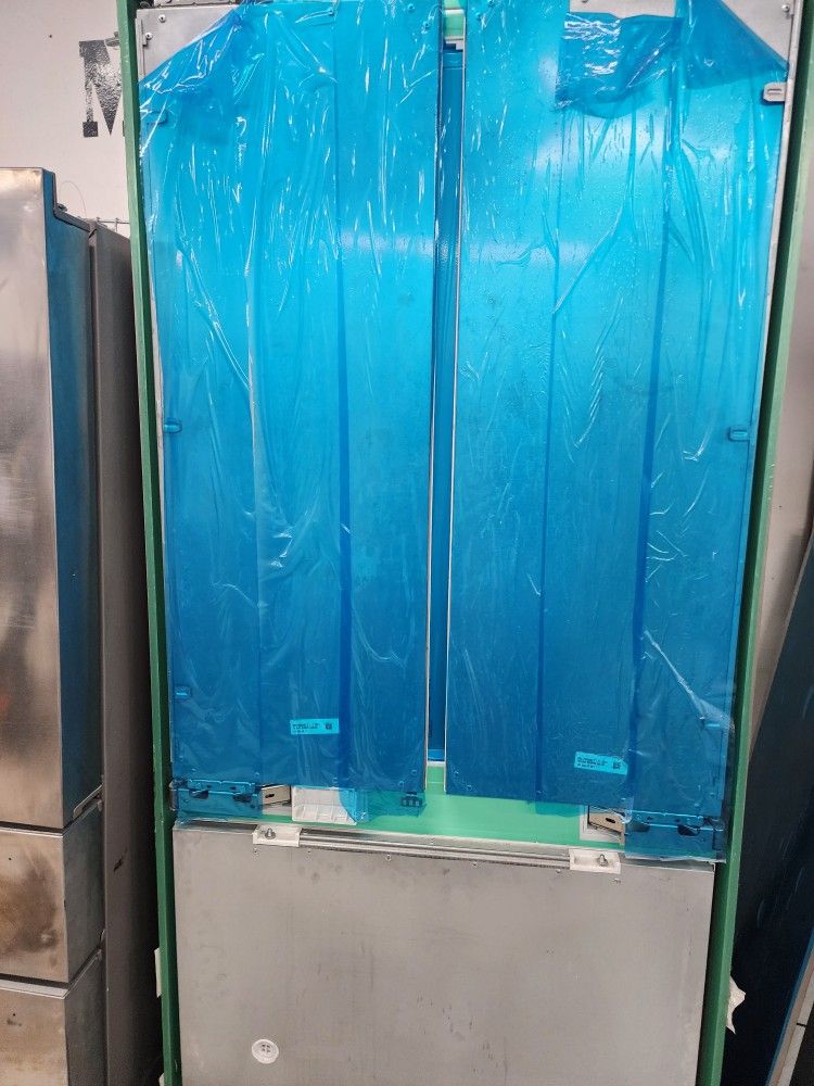 New Thermador Built In Refrigerator 36-inch Panel Ready
