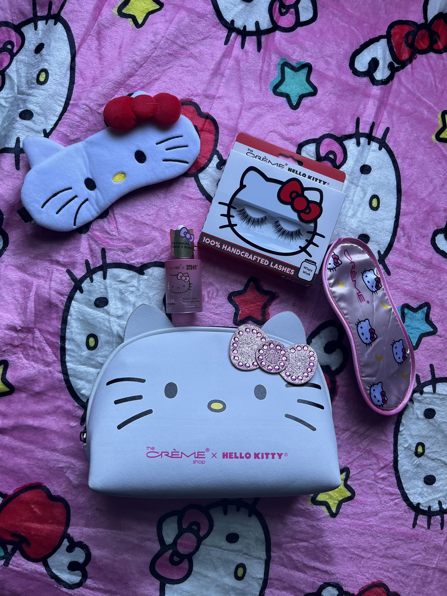Hello Kitty x Crème Bundle