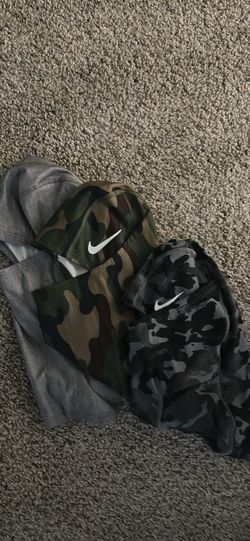 3 new Nike ski