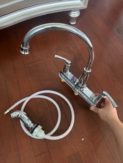 Kitchen faucet