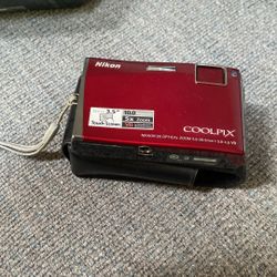 Nikon Cool pix   S60