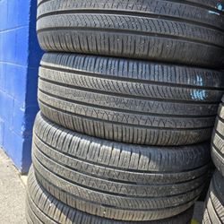 245 50 20 Tires Con 80% De Vida Las 4 De La Marca Pirelli 