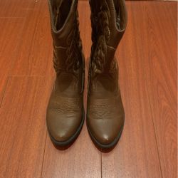 Size 5 Cowgirl Boots 