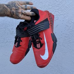 Nike Romaleos 3 Weightlifting Shoes Red/Black – Men’s Size 9 – Olympic Lifting / Squat Shoes