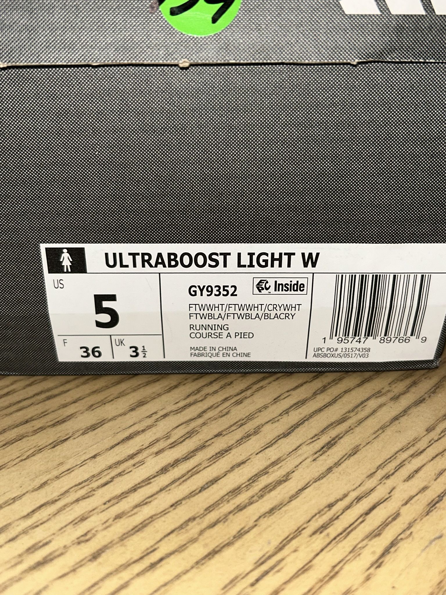 Adidas Ultra boost Women Size 5 Brand New