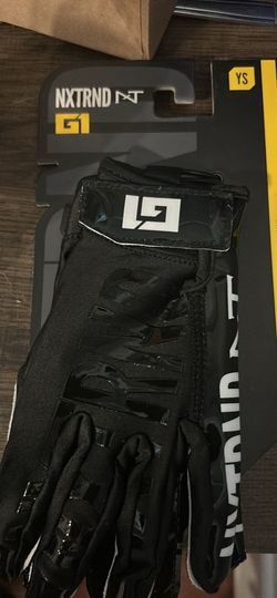 Nxtrnd football gloves