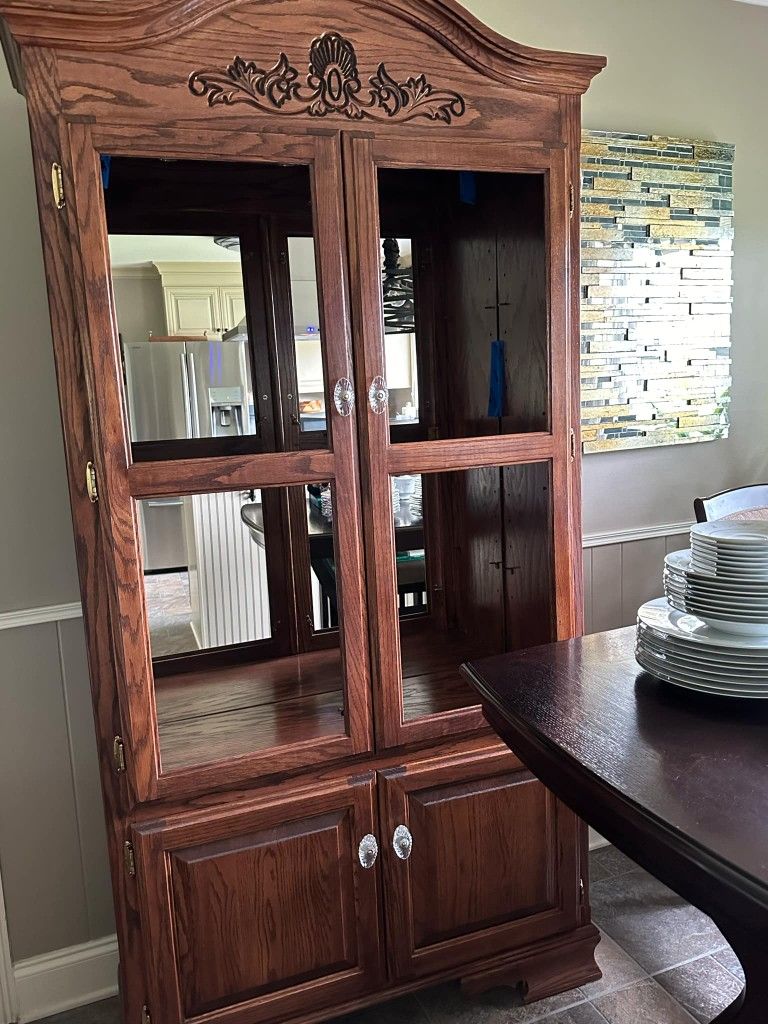 Display Cabinet