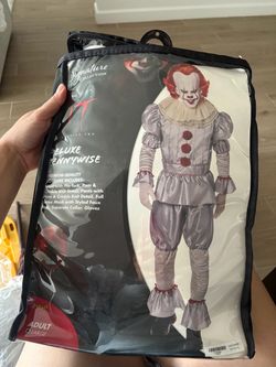 Deluxe Pennywise Halloween Costume men’s