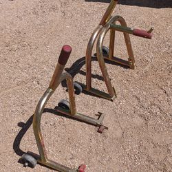 Pit Bull Motorcycle Stands