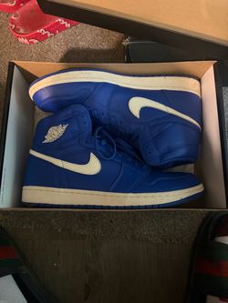 Jordan 1 hyper blue size 12