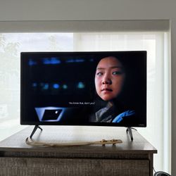 32” VIZIO T V
