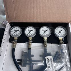 Honda Motorcycle 4 Carburetor, Vacuum Synchronizer