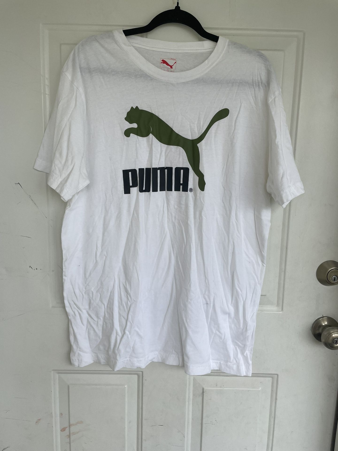 PUMA Men’s T- Shirt Size XL