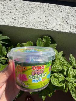 Dino squishy bucket