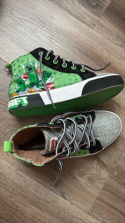 Boys shoes