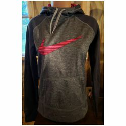 Nike Therma-Fit Hoodie M