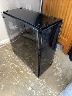 Corsair Crystal Series 570X Rgb ATX Mid-Tower Case