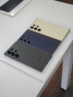 SAMSUNG GALAXY S24 ULTRA 5G  | $5 Down | Afterpay