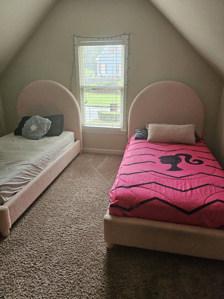 Moving Out Of State Great Price!