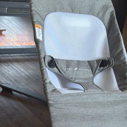 baby bouncer 