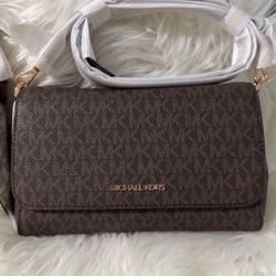 Michael Kors Crossbody Bag