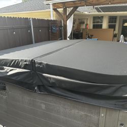 85x85 Hot Tub Cover 