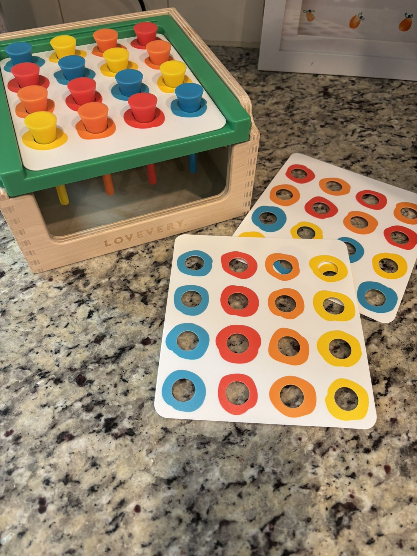 Lovevery “Pattern Match” Peg Board